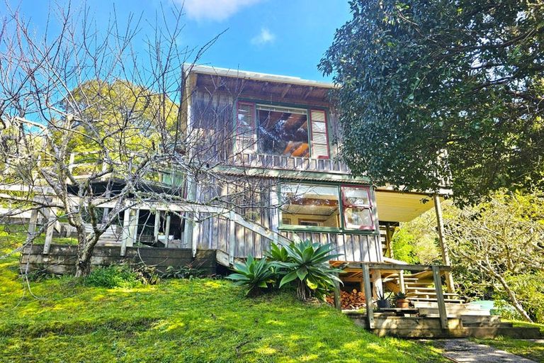 Photo of property in 5 Yarborough Street, Kohukohu, 0491