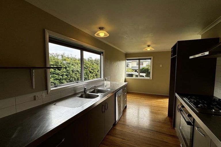 Photo of property in 4 Maranui Street, Welbourn, New Plymouth, 4310