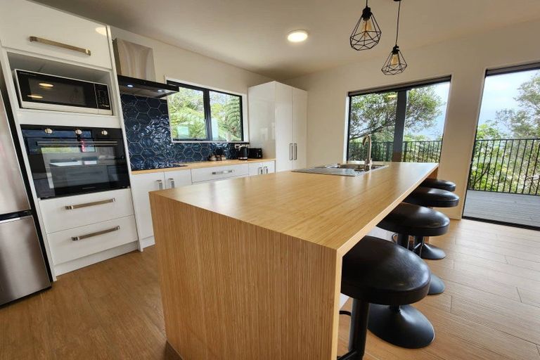 Photo of property in 32a Woodvale Grove, Fairfield, Lower Hutt, 5011