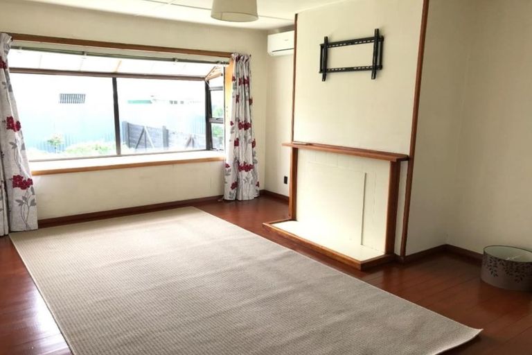 Photo of property in 411 Ilam Road, Bryndwr, Christchurch, 8053