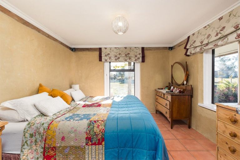 Photo of property in 31 Timaru Road, Waimate, 7924