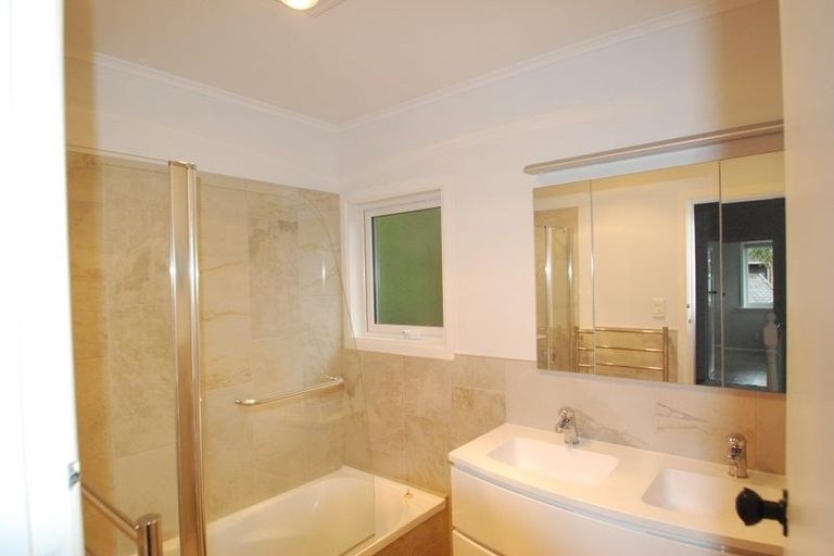 Photo of property in 54 Montgomery Avenue, Karori, Wellington, 6012