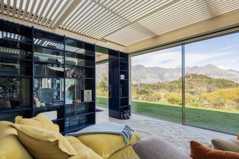 Photo of property in 4 Fishermans Lane, Mount Creighton, Queenstown, 9371