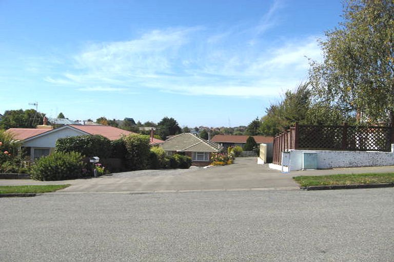 Photo of property in 5 Avenue Road, West End, Timaru, 7910