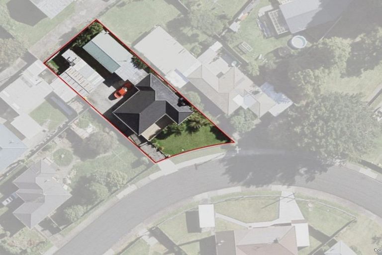 Photo of property in 2 Barnard Place, Manurewa East, Auckland, 2102