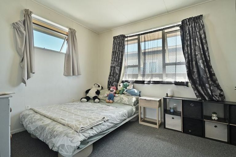 Photo of property in 916 Lawrence Street, Akina, Hastings, 4122