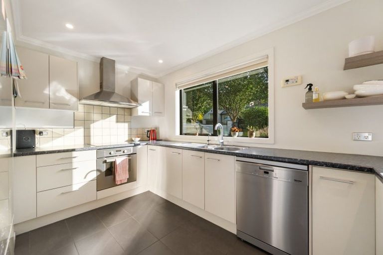 Photo of property in 11 Mcfarlane Terrace, Wanaka, 9305