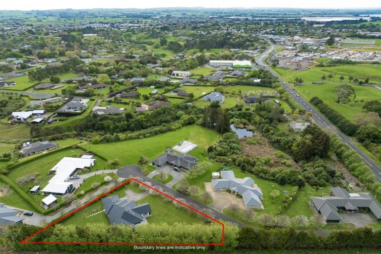 Photo of property in 1539 Waiuku Road, Waiuku, 2681