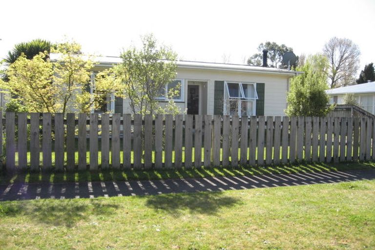 Photo of property in 53 Rangipoia Place, Turangi, 3334