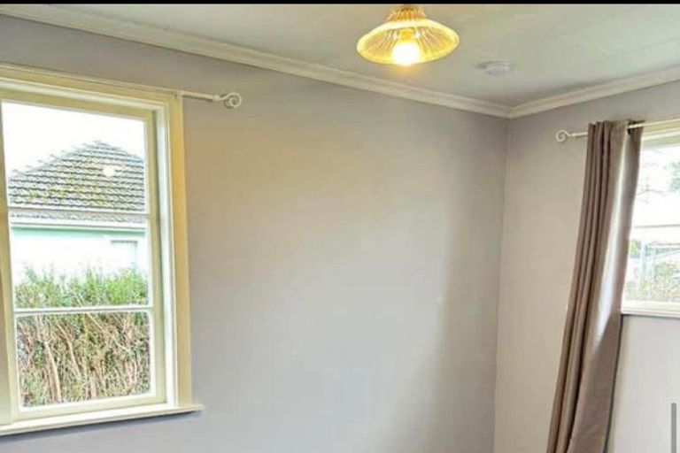 Photo of property in 51 Grange Street, Winton, 9720