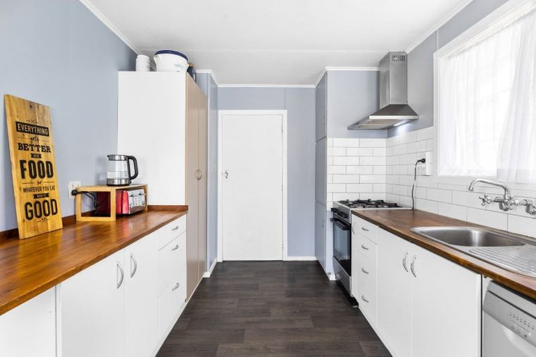 Photo of property in 125 Pembroke Street, Westown, New Plymouth, 4310