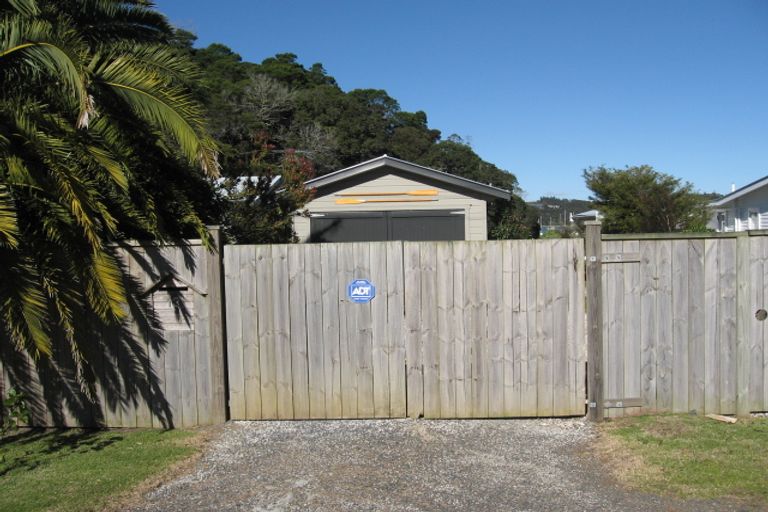 Photo of property in 13 Hope Avenue, Russell, 0202