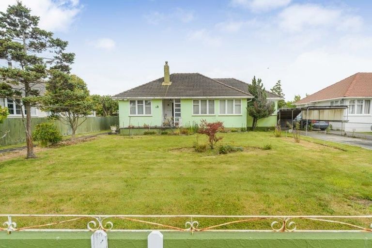 Photo of property in 23 Tyne Street, Roslyn, Palmerston North, 4414