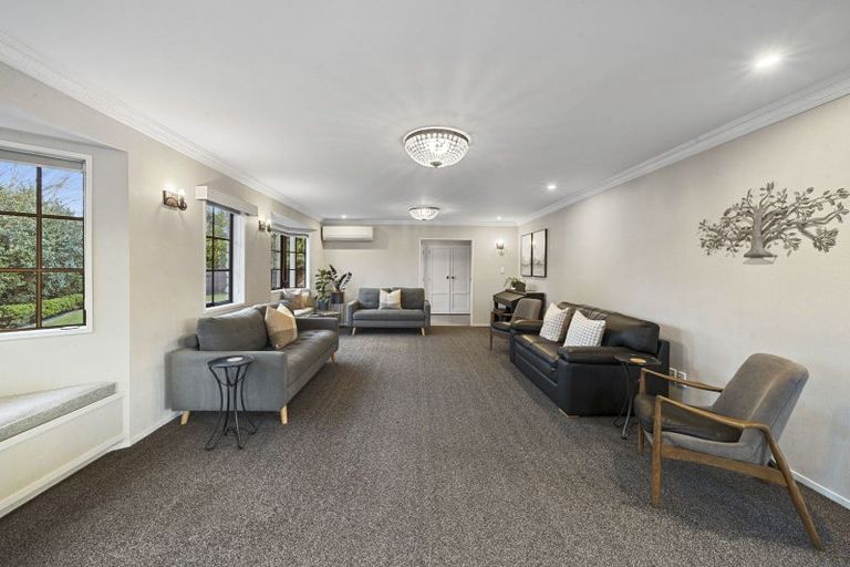 Photo of property in 11 Revell Court, Pukekohe, 2120