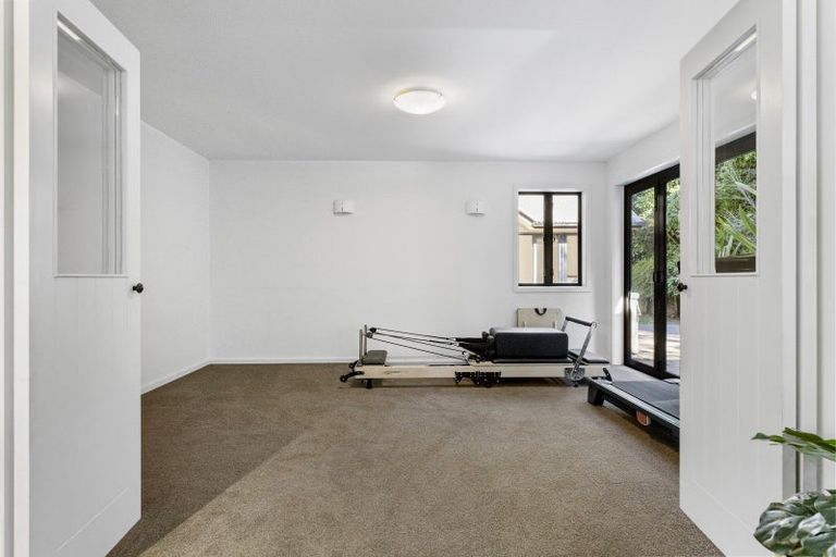 Photo of property in 214 Mapara Road, Acacia Bay, Taupo, 3385