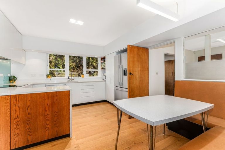 Photo of property in 36 Norton Park Avenue, Fairfield, Lower Hutt, 5011
