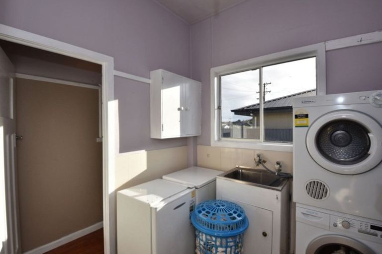 Photo of property in 44 Moa Street, Waikiwi, Invercargill, 9810