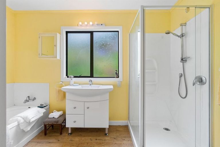 Photo of property in Kaiwaka-mangawhai Road, Mangawhai, 0573