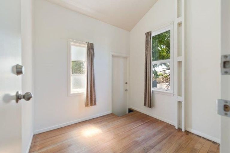 Photo of property in 7 Centennial Avenue, Riccarton, Christchurch, 8041