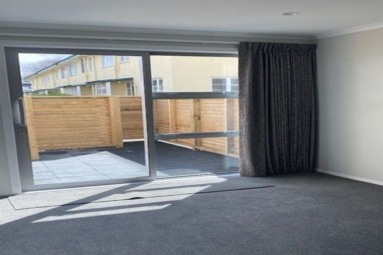 Photo of property in 11 John Reynolds Square, Hutt Central, Lower Hutt, 5010