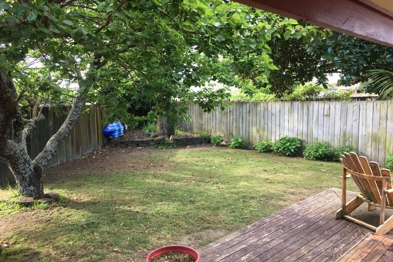 Photo of property in 15b Hayley Grove, Papamoa Beach, Papamoa, 3118