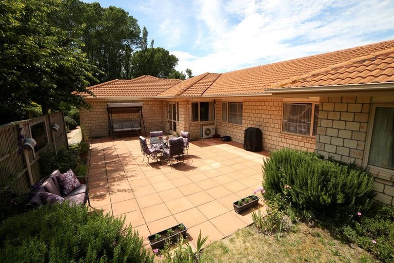 Photo of property in 155 East Belt, Rangiora, 7400