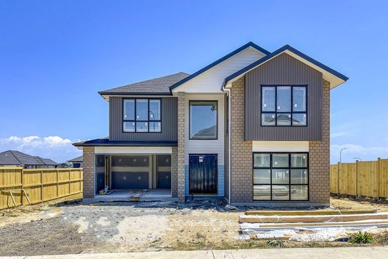 Photo of property in 17 Hapukupuku Avenue, Beachlands, Auckland, 2018