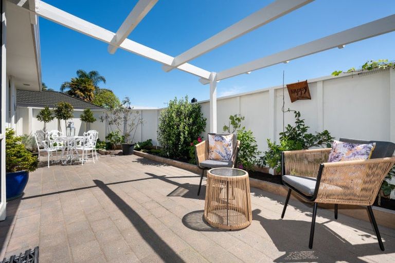 Photo of property in 12a Lucknow Road, Havelock North, 4130