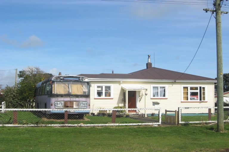 Photo of property in 11 Ihaia Street, Waitara, 4320