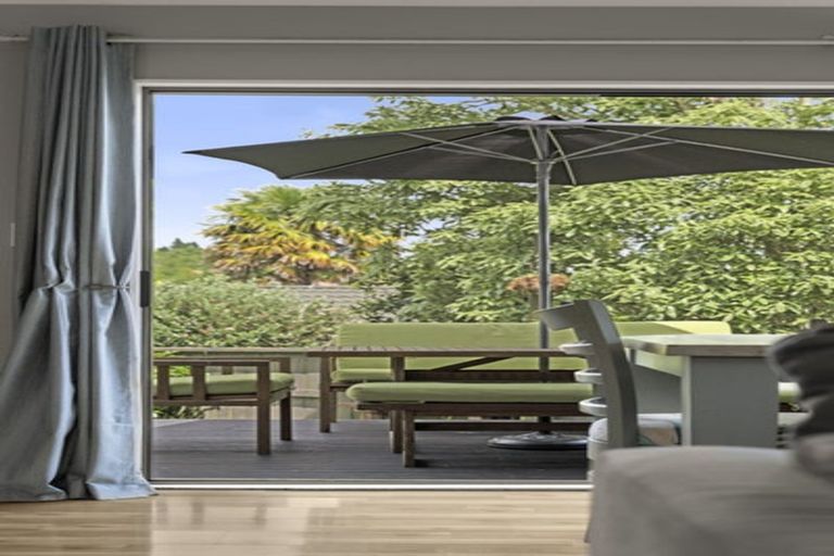 Photo of property in 27 Solander Drive, Welcome Bay, Tauranga, 3112