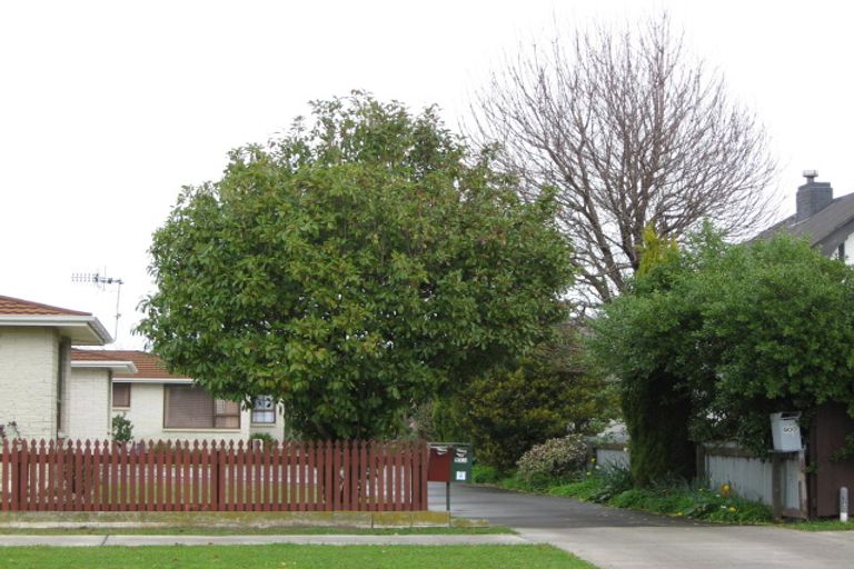 Photo of property in 2/900 Eaton Road, Saint Leonards, Hastings, 4120