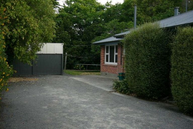 Photo of property in 187 Ilam Road, Ilam, Christchurch, 8041