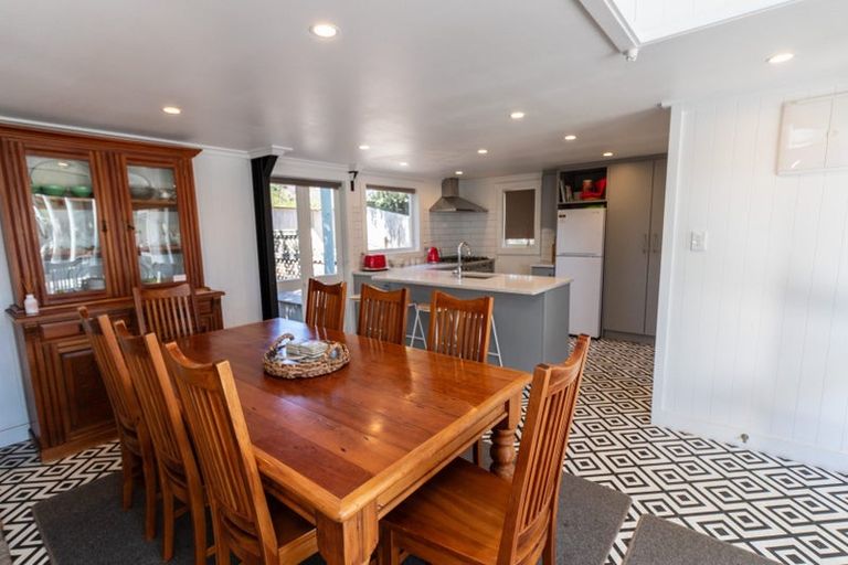 Photo of property in 9 Dixie Street, Te Horo Beach, Otaki, 5581