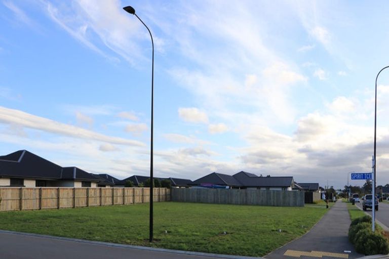 Photo of property in 2 Lanner Drive, Rolleston, 7615