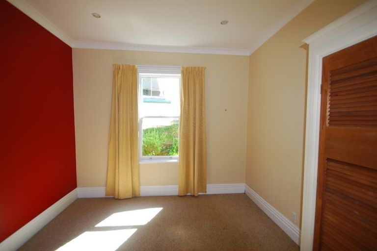 Photo of property in 14 Reuben Avenue, Brooklyn, Wellington, 6021