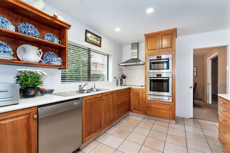 Photo of property in 1/4 Mair Street, Regent, Whangarei, 0112