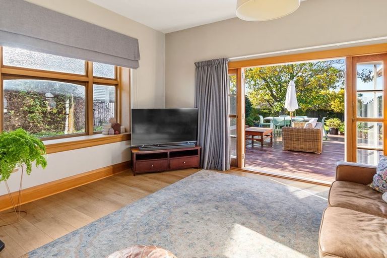 Photo of property in 53 Avenue Road, West End, Timaru, 7910