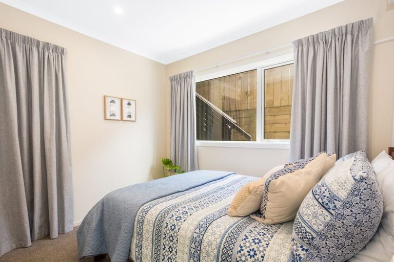 Photo of property in 120b Main Road, Titahi Bay, Porirua, 5022