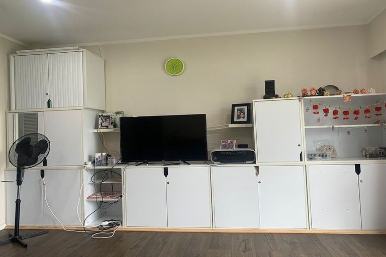 Photo of property in 12/31 Blease Street, New Lynn, Auckland, 0600