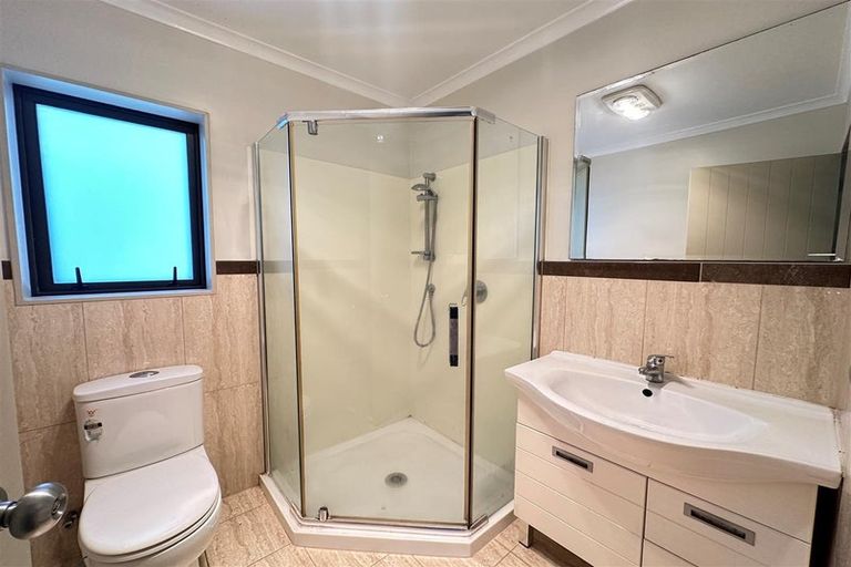 Photo of property in 32c Gifford Road, Papatoetoe, Auckland, 2025