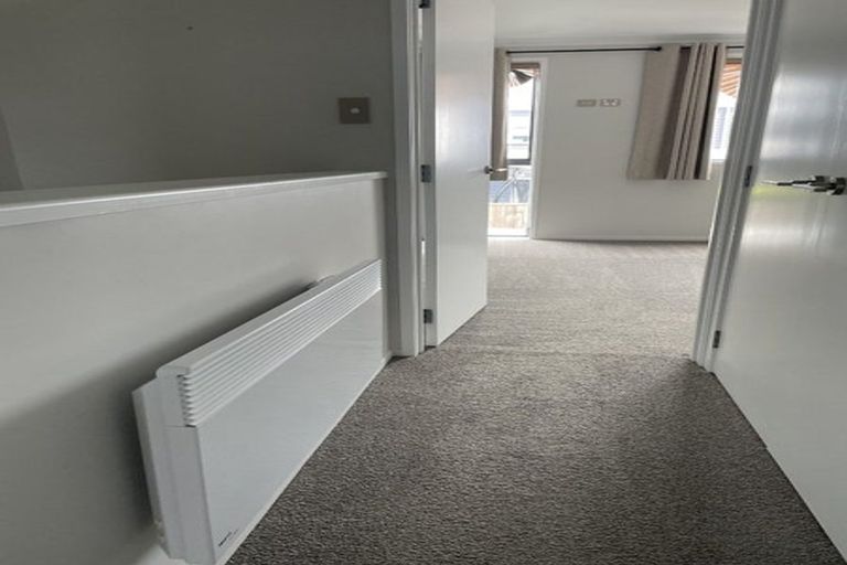 Photo of property in 14 Chaffinch Road, Hobsonville, Auckland, 0616