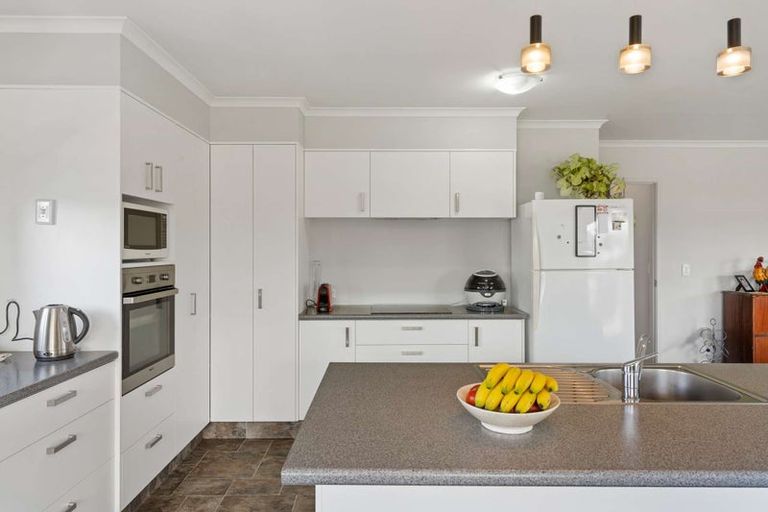 Photo of property in 8 Macandrew Street, Owaka, 9535