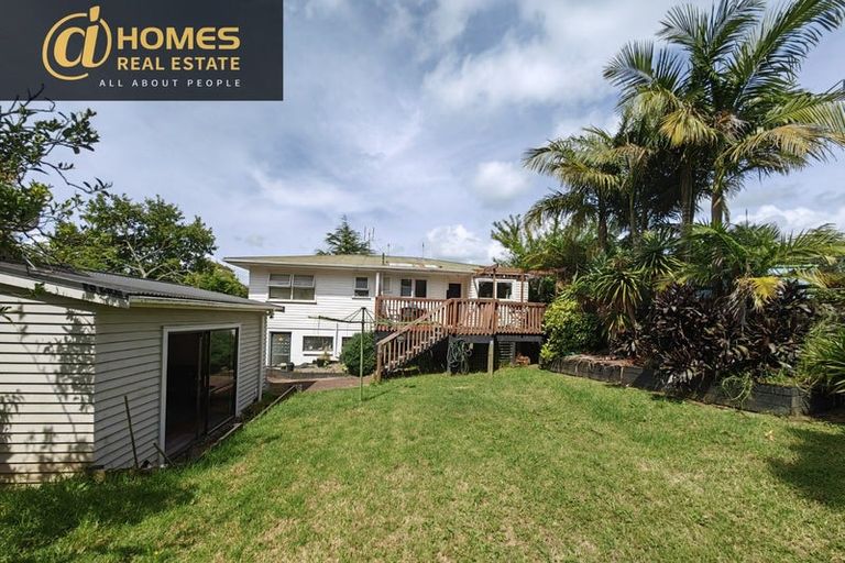 Photo of property in 33 Lynden Avenue, Hillcrest, Auckland, 0627