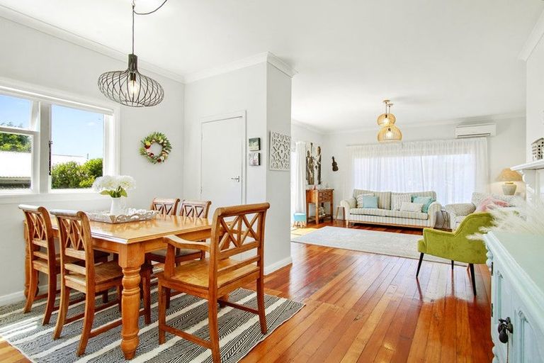 Photo of property in 3 Mako View, Titahi Bay, Porirua, 5022