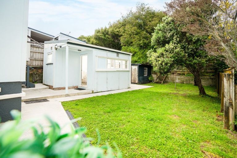 Photo of property in 10 Harper Street, Newtown, Wellington, 6021