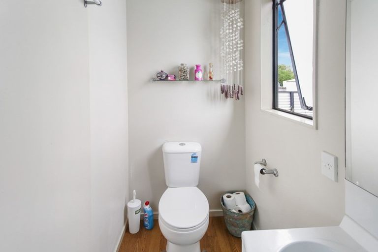 Photo of property in 48 Norbiton Road, Foxton, 4814