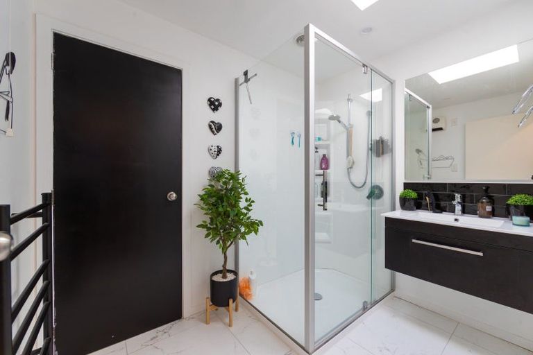 Photo of property in 3/909 Clive Street, Akina, Hastings, 4122