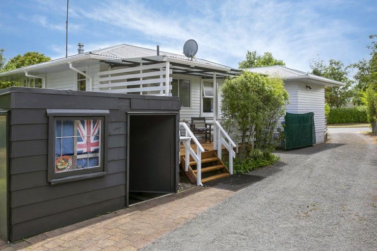 Photo of property in 17 Charles Crescent, Rainbow Point, Taupo, 3330