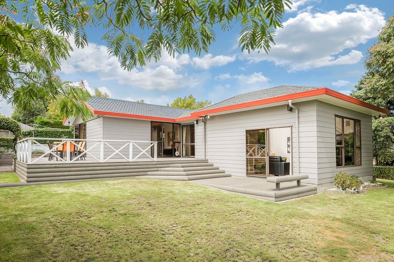 Photo of property in 118 Colombo Road, Waiuku, 2123