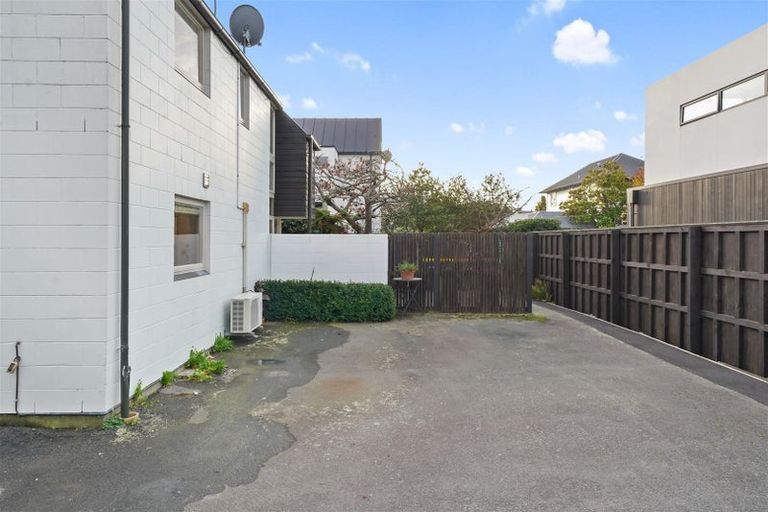 Photo of property in 8/30 Clissold Street, Merivale, Christchurch, 8014